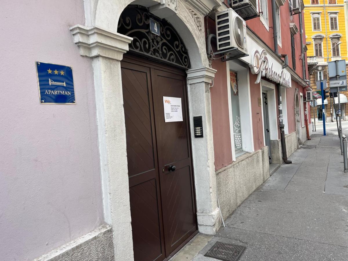 Apartman Lora Rijeka Exterior photo